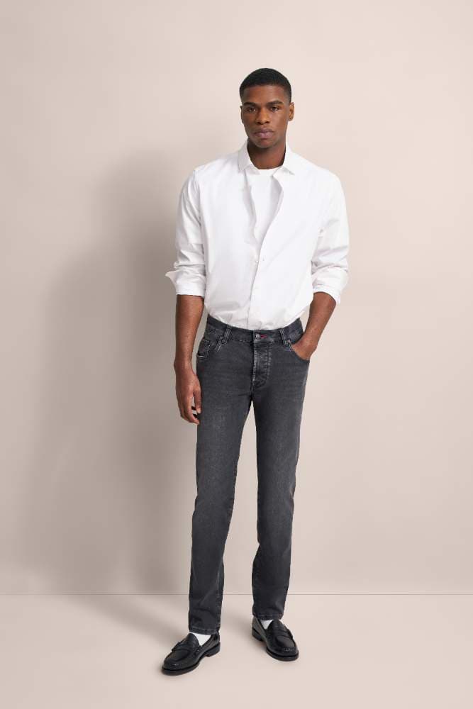 Bugatti Jeans image 2