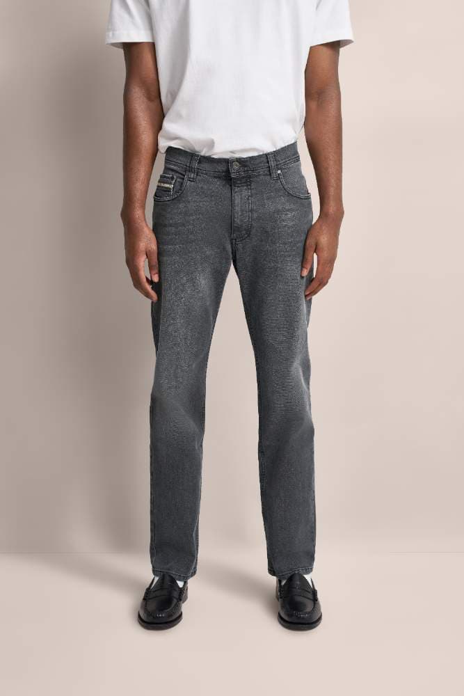 Bugatti Jeans image 1