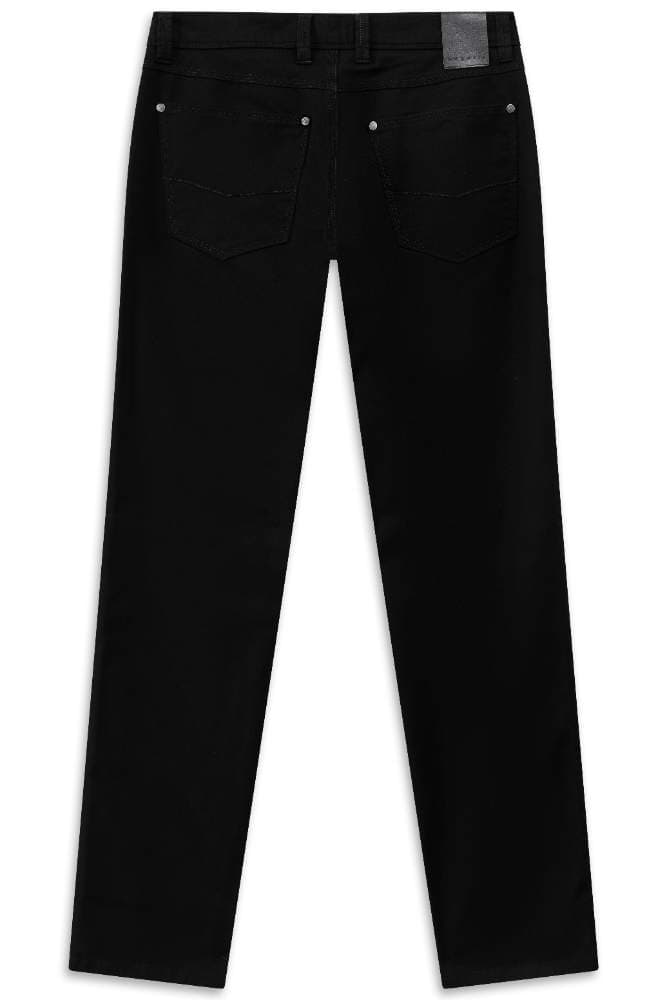 Bugatti jeans image 3