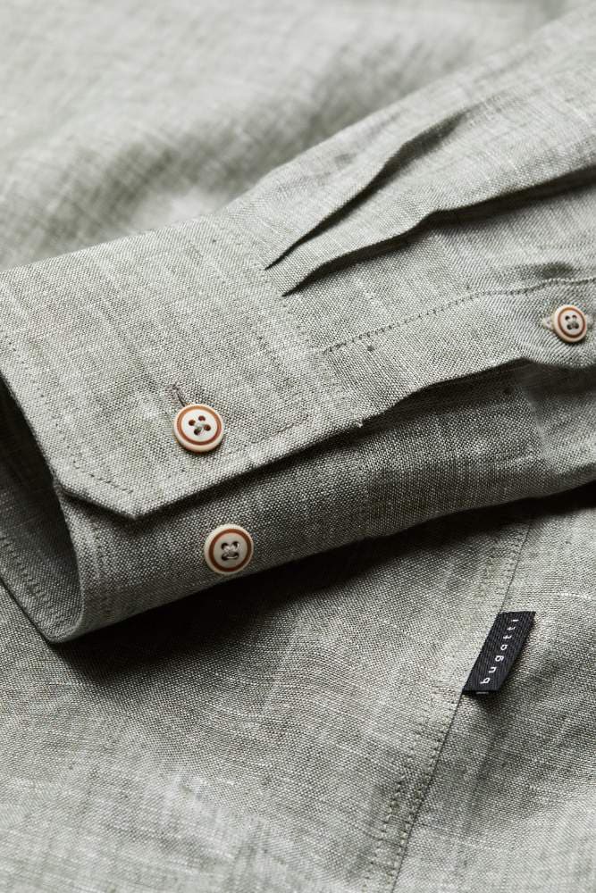 Men`s shirt