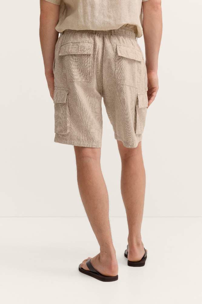 Men`s short image 2