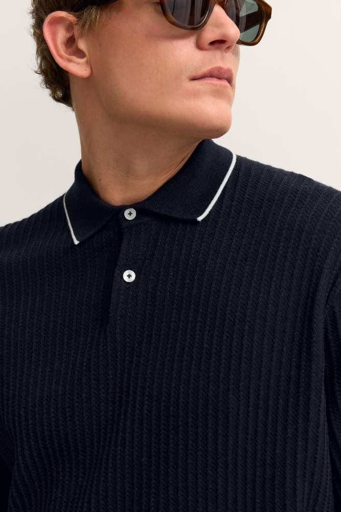 Men`s polo image 2